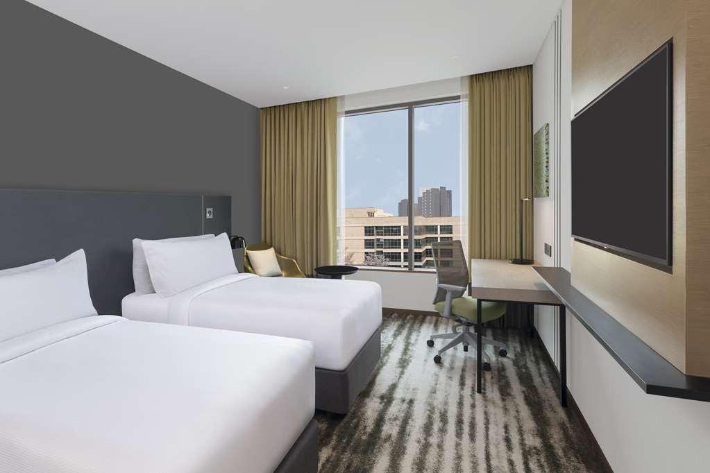Hilton Garden Inn Bengaluru Embassy Manyata Business Park Pokój zdjęcie
