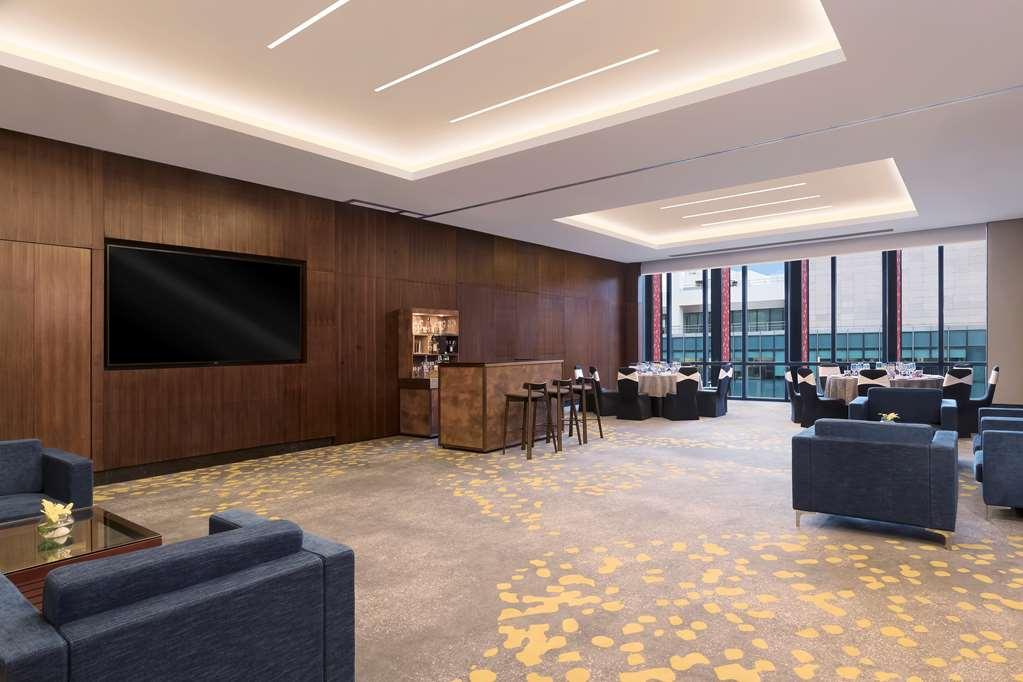 Hilton Garden Inn Bengaluru Embassy Manyata Business Park Restauracja zdjęcie