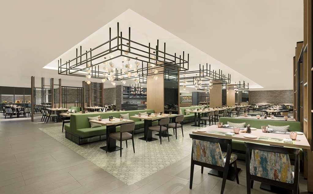 Hilton Garden Inn Bengaluru Embassy Manyata Business Park Restauracja zdjęcie